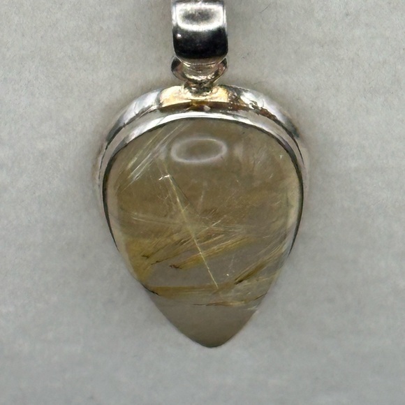 Sterling silver golden rutile pendant with 16” silver box chain - Picture 3 of 4